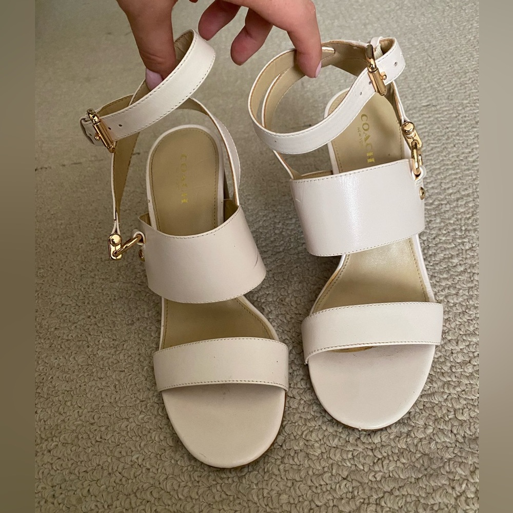 Coach block heel - baby pink in colour